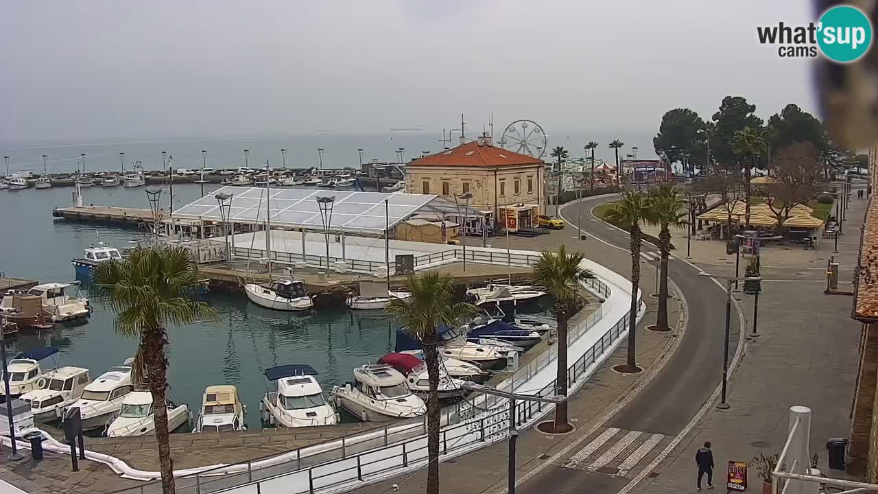 Camera en vivo Koper – puerto deportivo y paseo marítimo desde el Hotel Grand Koper