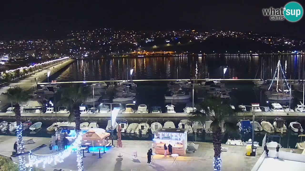 Camera en vivo Koper – puerto deportivo y paseo marítimo desde el Hotel Grand Koper