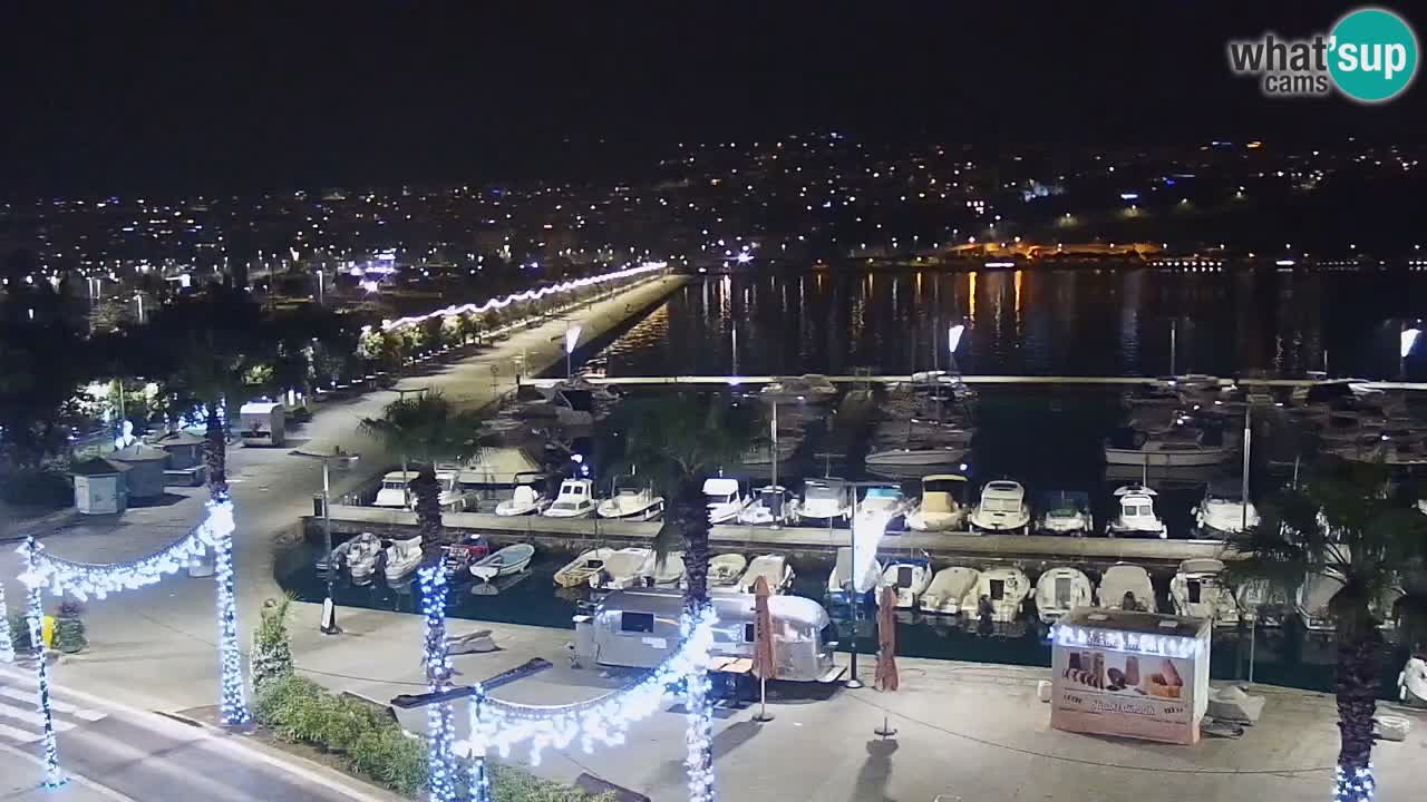 Camera en vivo Koper – puerto deportivo y paseo marítimo desde el Hotel Grand Koper