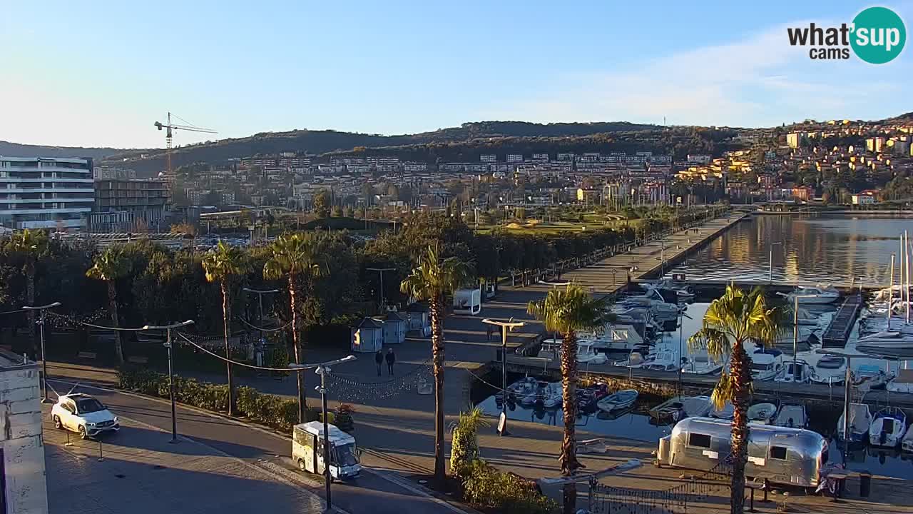 Webcam Koper – Panorama of the marina and promenade from the Grand Hotel Koper