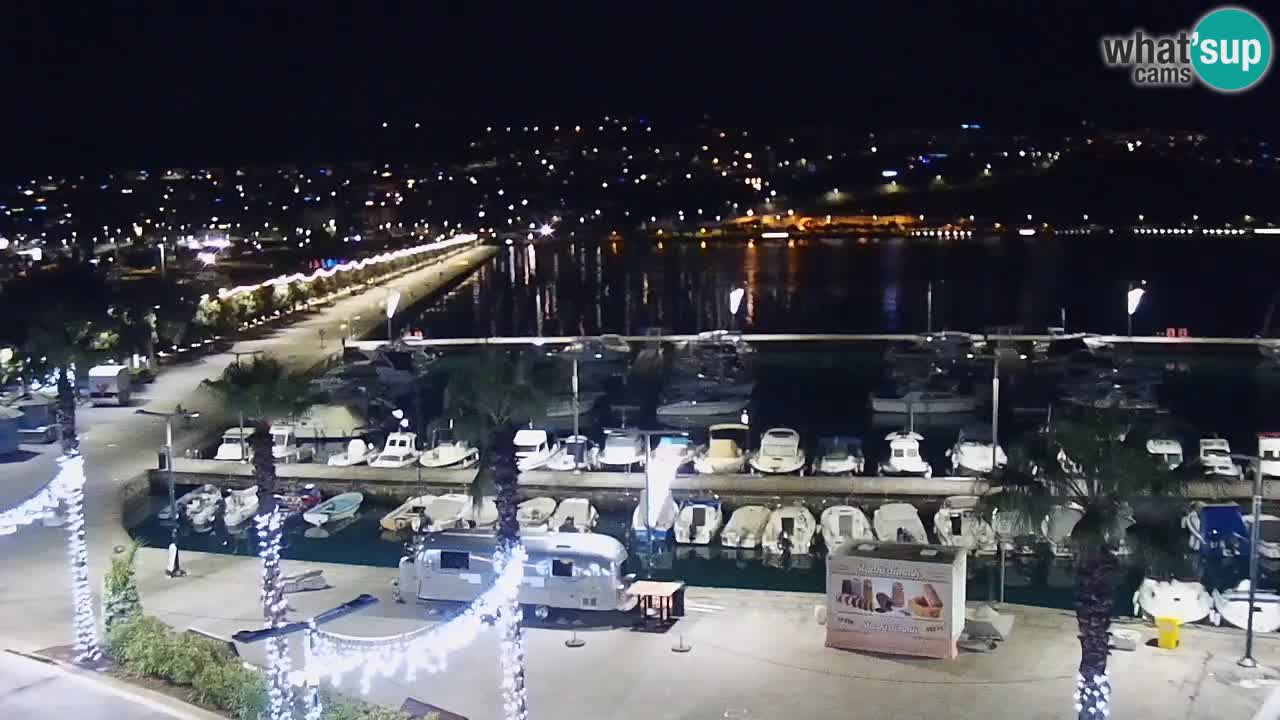 Webcam en direct du port de Koper – port de croisière et de fret – Slovénie