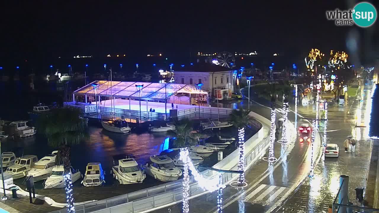 Webcam Koper – Panorama des Jachthafens und der Promenade vom Hotel Grand Koper