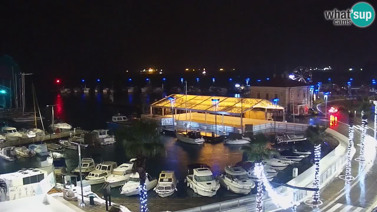 Webcam Koper – Panorama of the marina and promenade from the Grand Hotel Koper