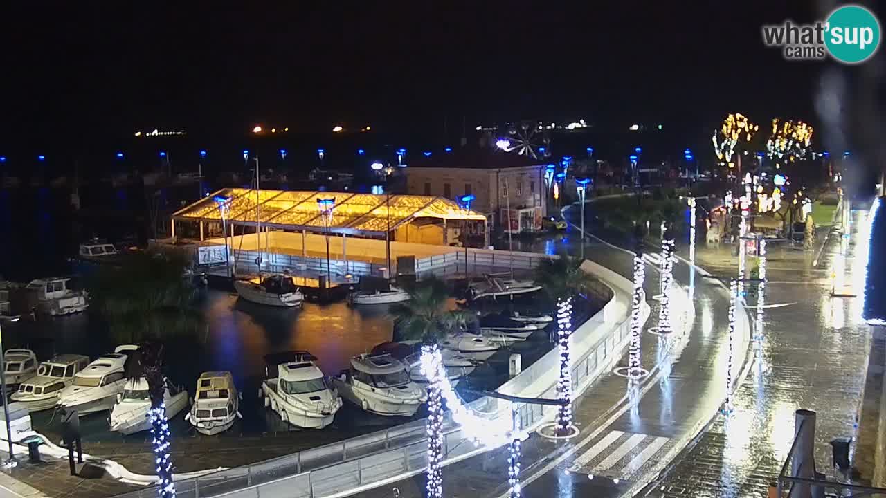 Webcam Koper – Panorama des Jachthafens und der Promenade vom Hotel Grand Koper