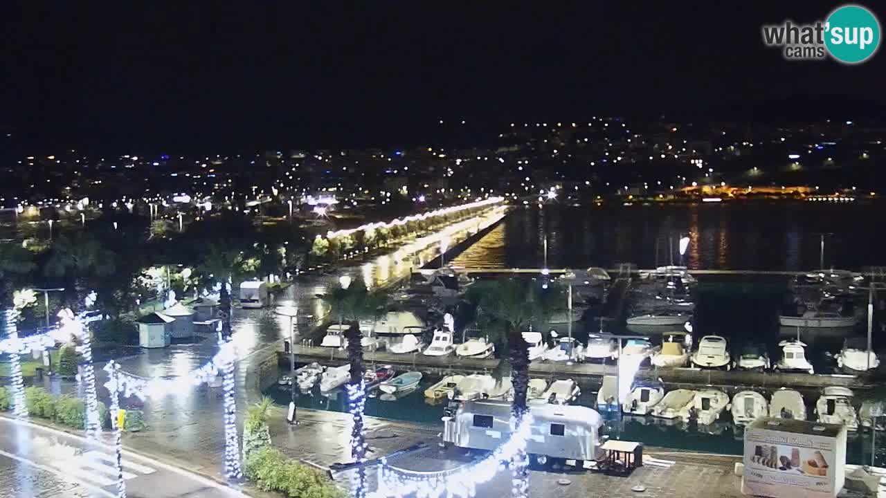 Webcam Koper – Panorama of the marina and promenade from the Grand Hotel Koper