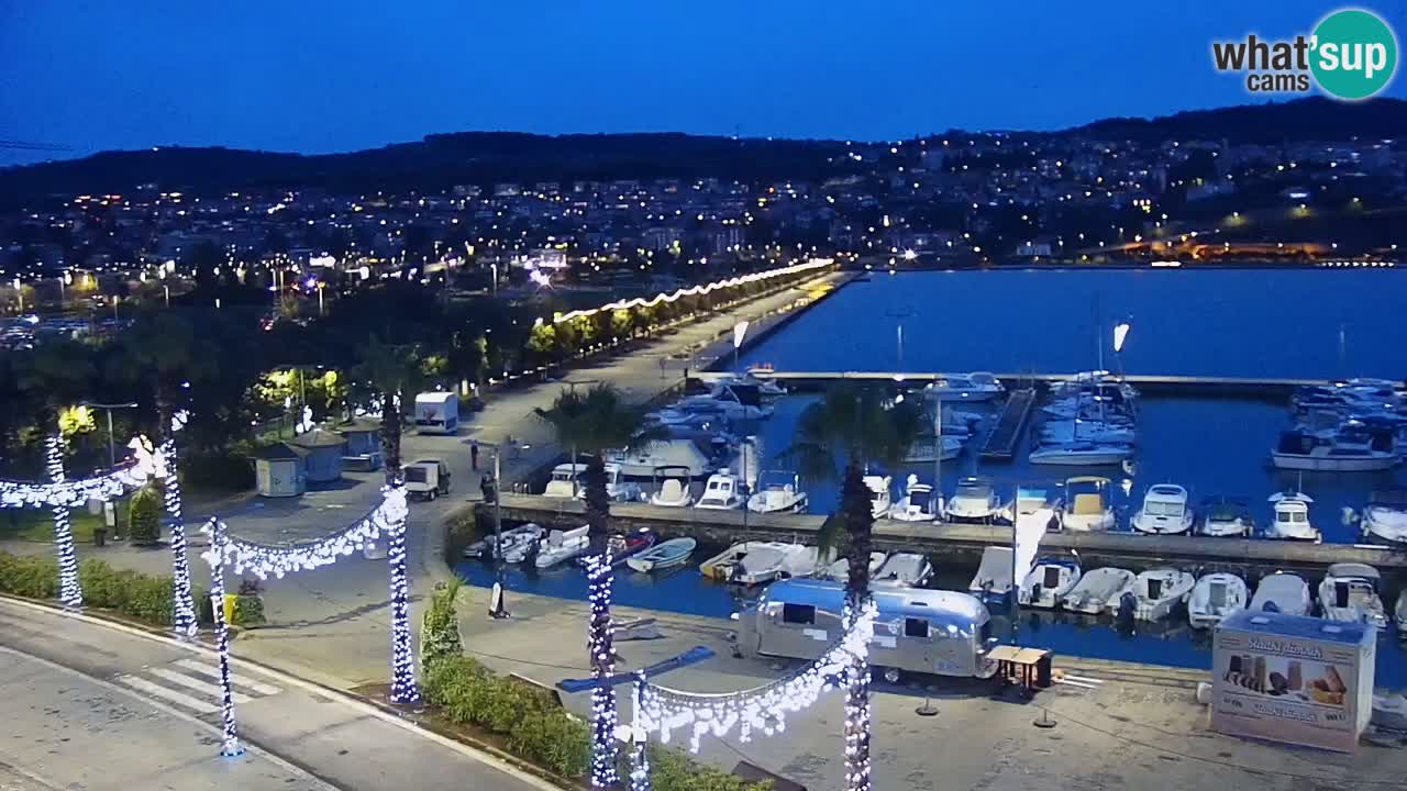 Der Hafen von Koper Live-Webcam – Kreuzfahrt- und Frachthafen – Slowenien