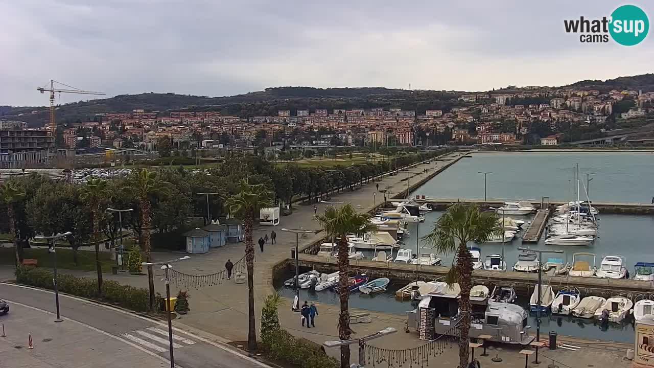 Webcam en vivo del Puerto de Koper – puerto de carga y cruceros – Eslovenia