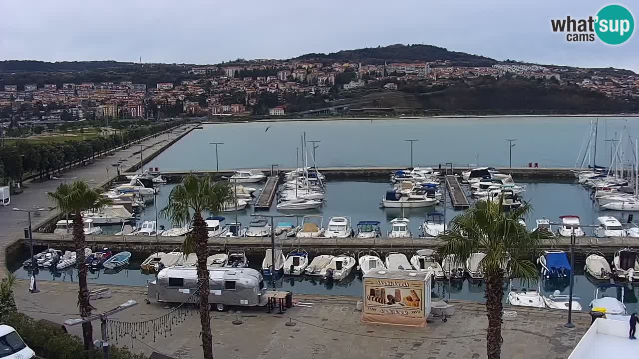 Webcam Koper – Panorama of the marina and promenade from the Grand Hotel Koper