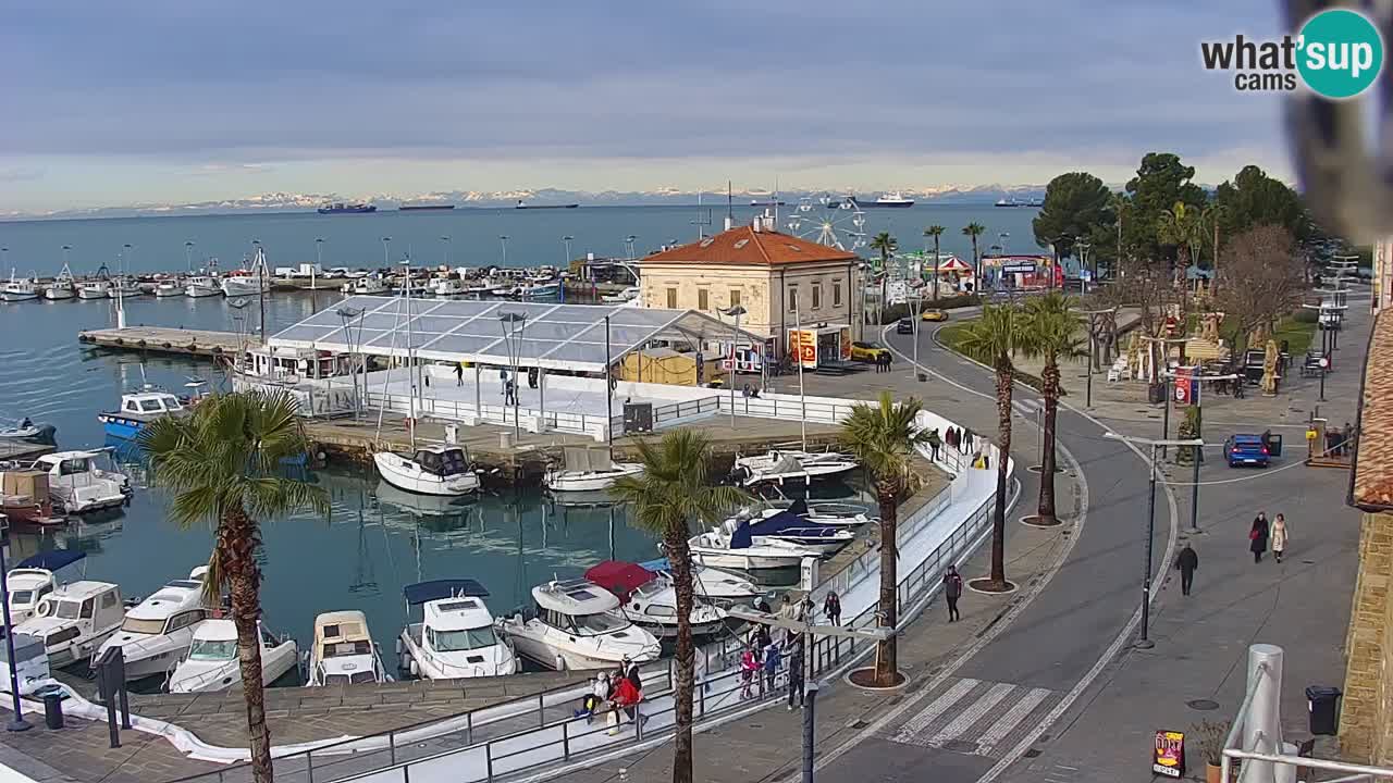 Webcam Koper – Panorama de la marina et de la promenade depuis le Grand Hotel Koper