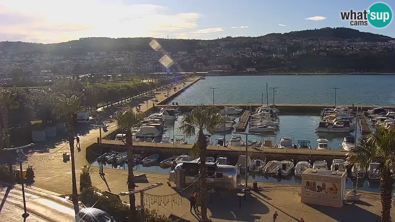 Der Hafen von Koper Live-Webcam – Kreuzfahrt- und Frachthafen – Slowenien