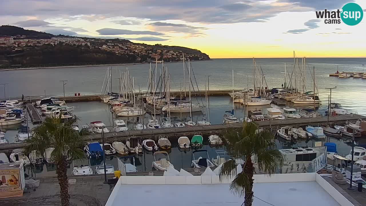 Webcam en vivo del Puerto de Koper – puerto de carga y cruceros – Eslovenia