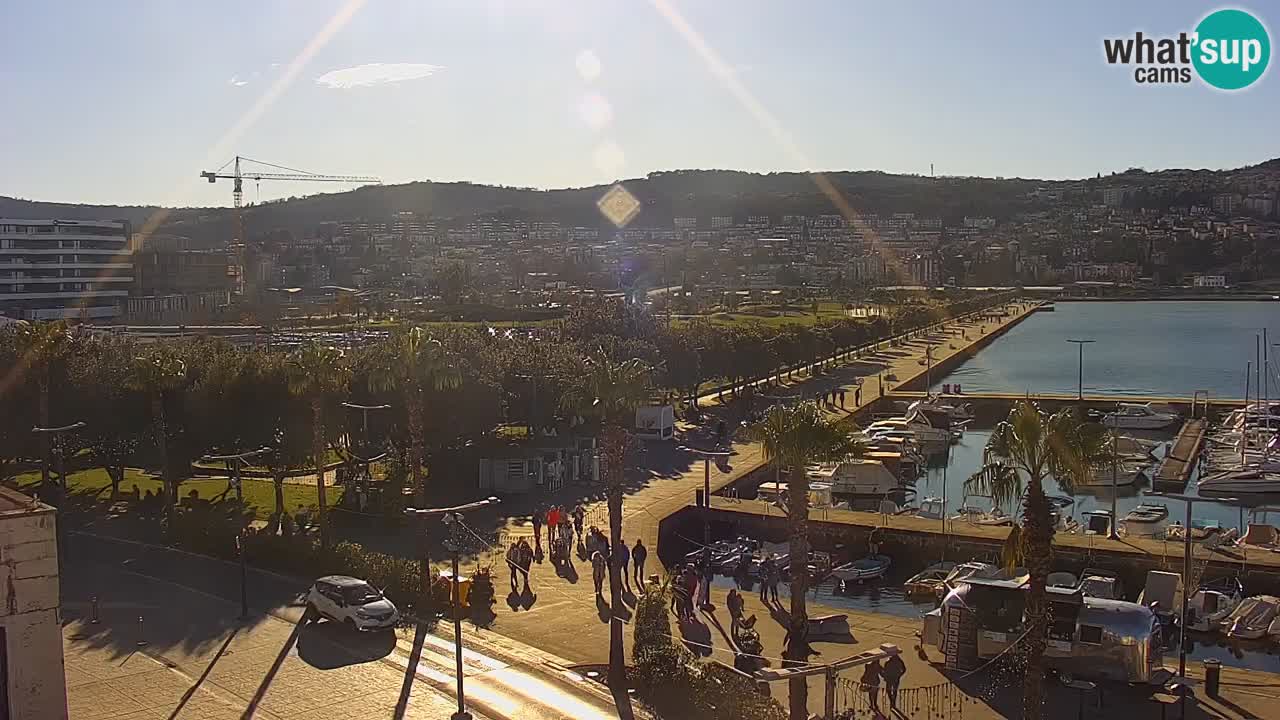 Webcam Koper – Panorama of the marina and promenade from the Grand Hotel Koper