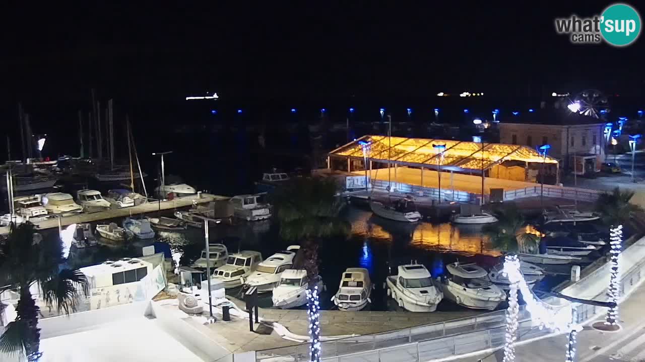 Webcam Koper – Panorama of the marina and promenade from the Grand Hotel Koper