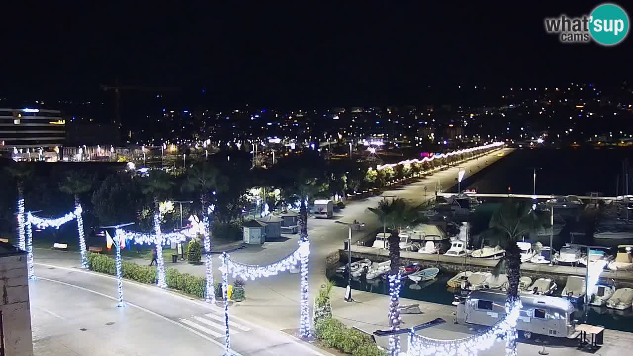 Camera en vivo Koper – puerto deportivo y paseo marítimo desde el Hotel Grand Koper