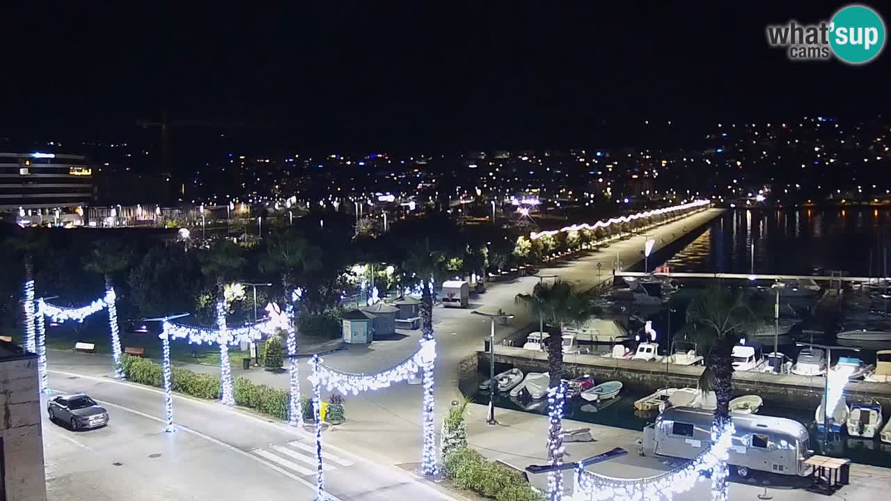 Webcam Koper – Panorama of the marina and promenade from the Grand Hotel Koper