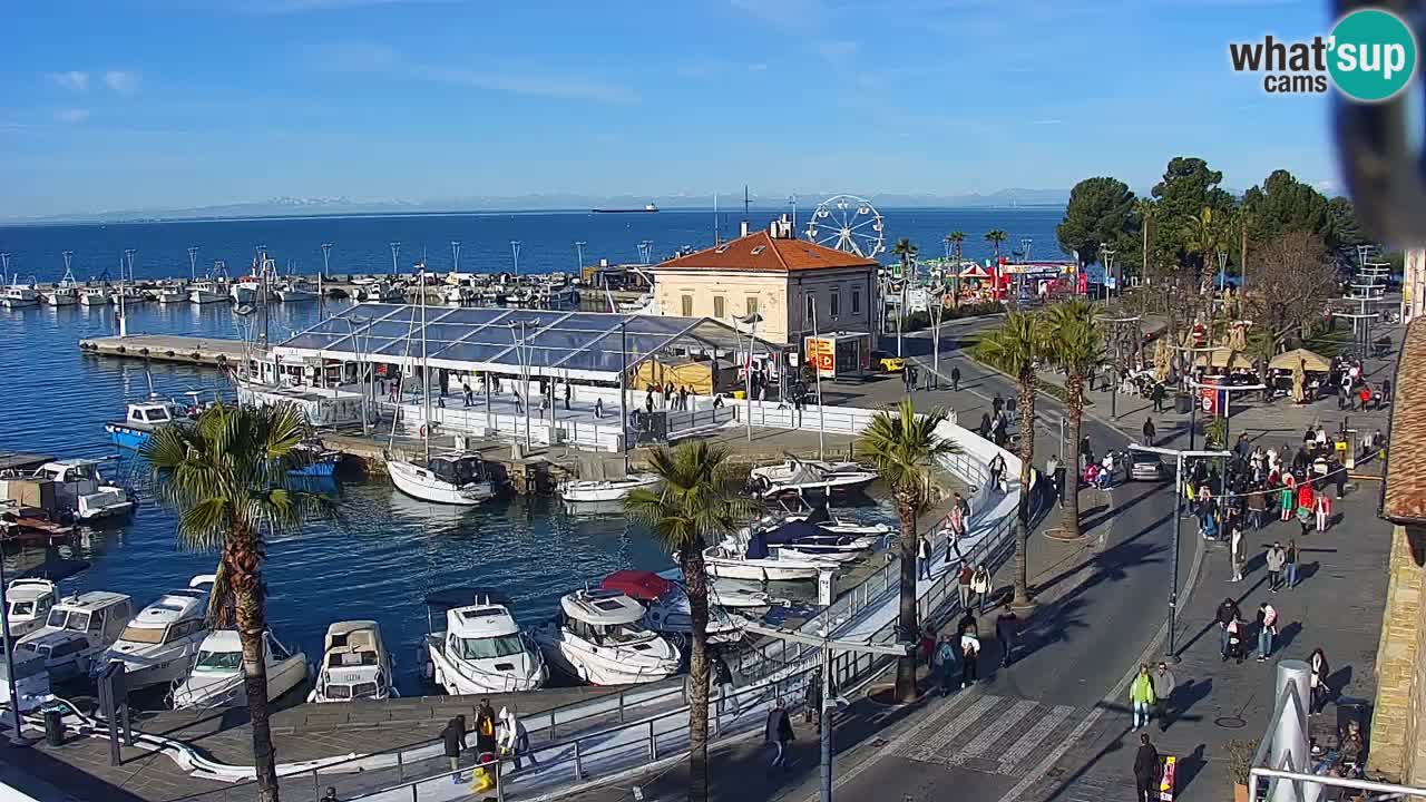 Webcam Koper – Panorama de la marina et de la promenade depuis le Grand Hotel Koper