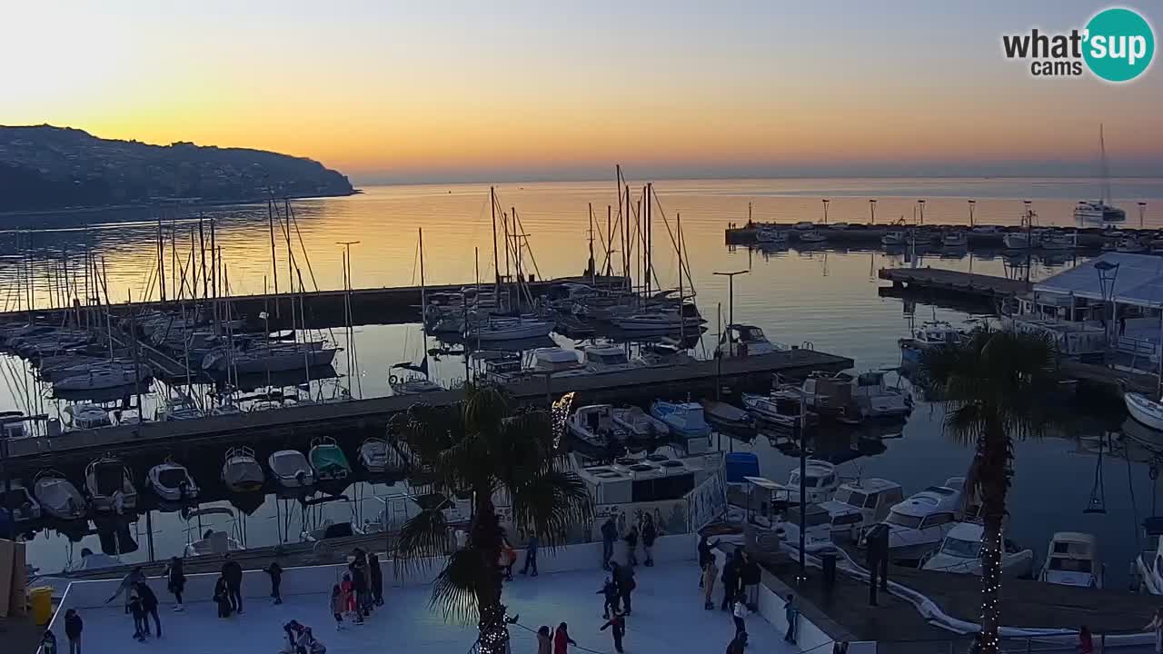 Der Hafen von Koper Live-Webcam – Kreuzfahrt- und Frachthafen – Slowenien