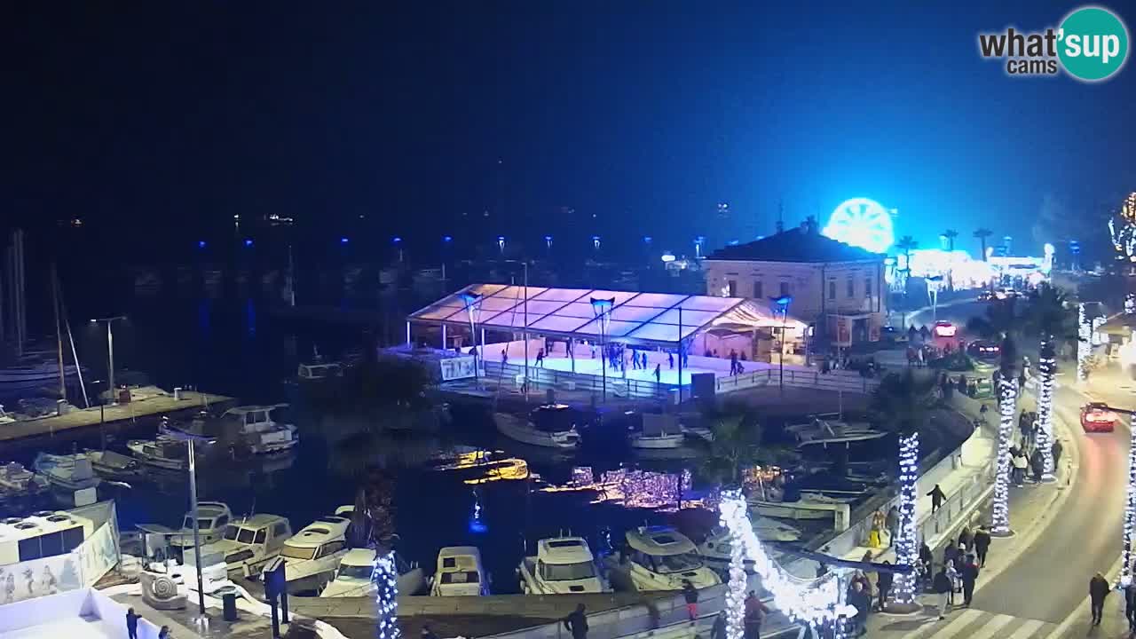 Webcam Koper – Panorama des Jachthafens und der Promenade vom Hotel Grand Koper