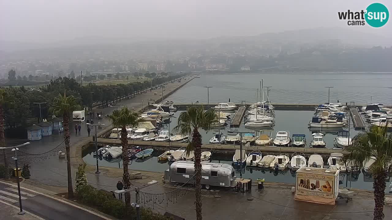 Der Hafen von Koper Live-Webcam – Kreuzfahrt- und Frachthafen – Slowenien