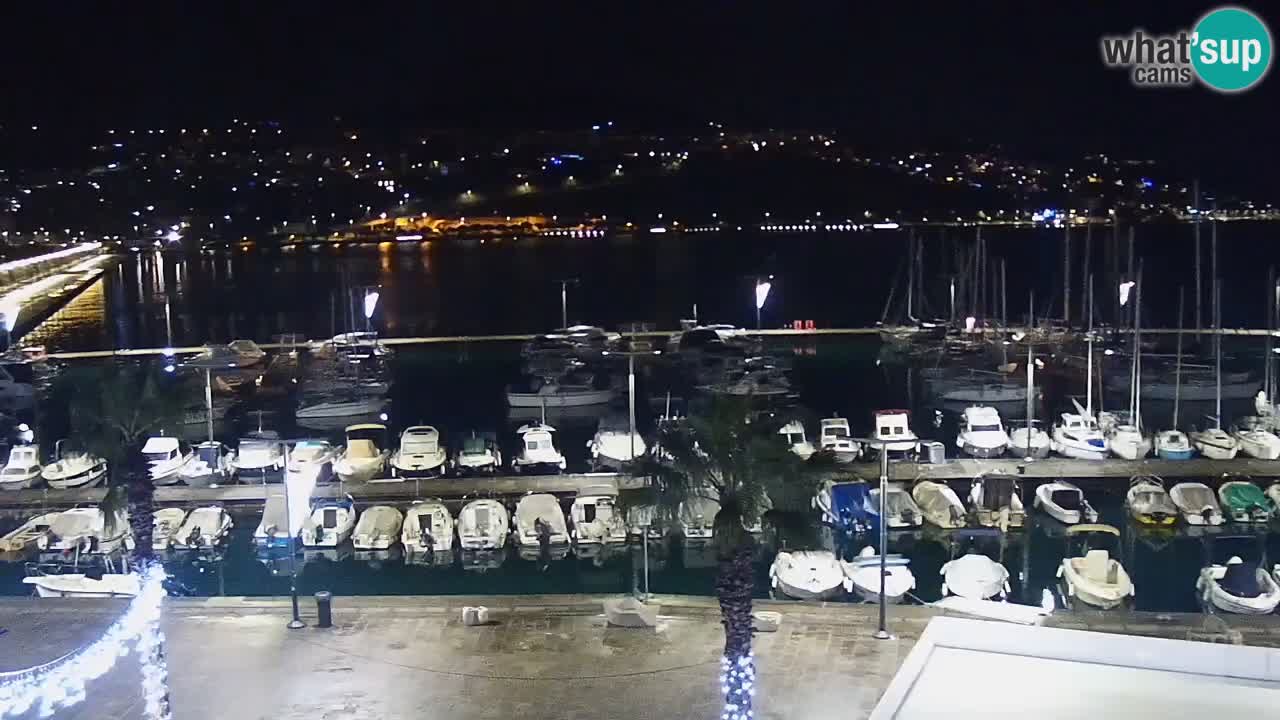 Webcam en direct du port de Koper – port de croisière et de fret – Slovénie