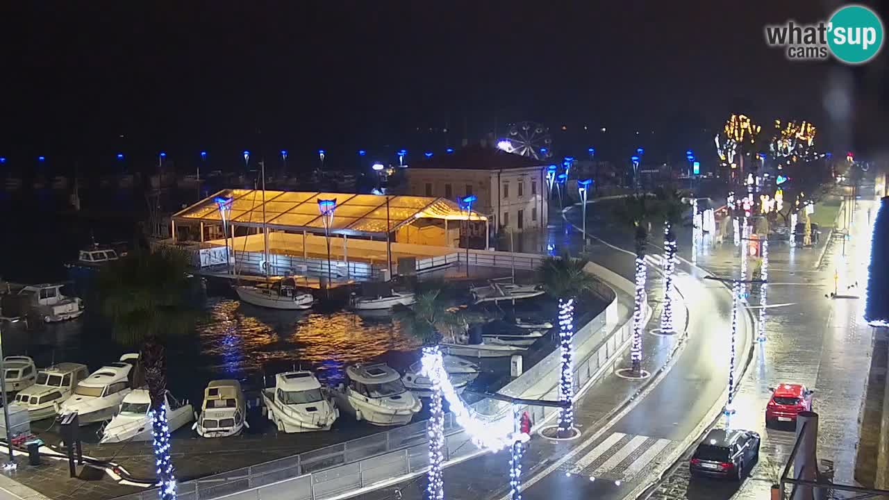 Webcam Koper – Panorama des Jachthafens und der Promenade vom Hotel Grand Koper