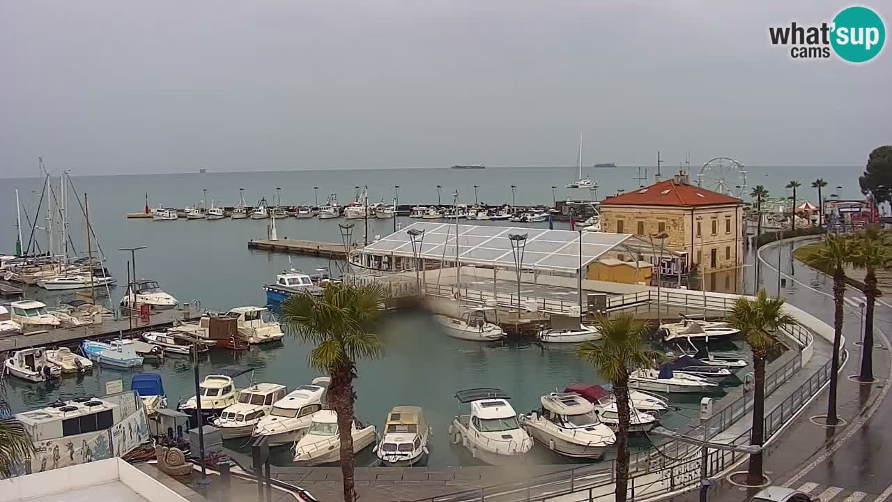 Webcam Koper – Panorama de la marina et de la promenade depuis le Grand Hotel Koper