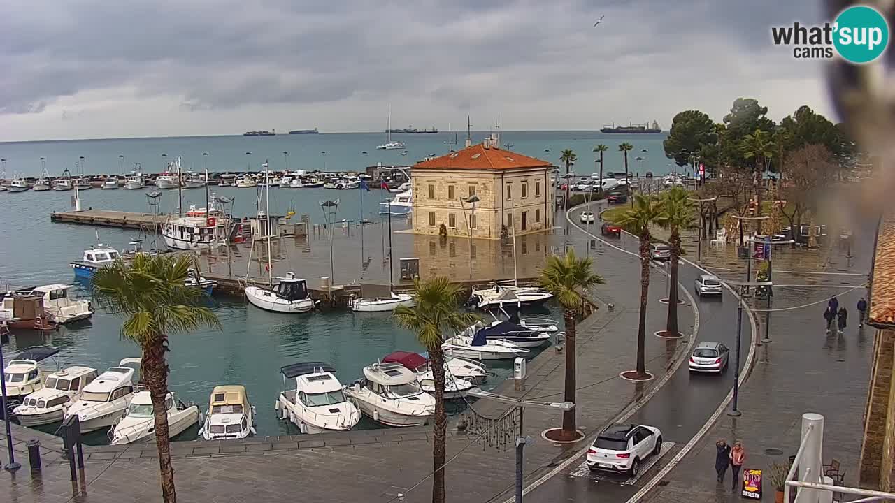 Webcam Capodistria – marina e lungo mare dall’Hotel Grand Koper