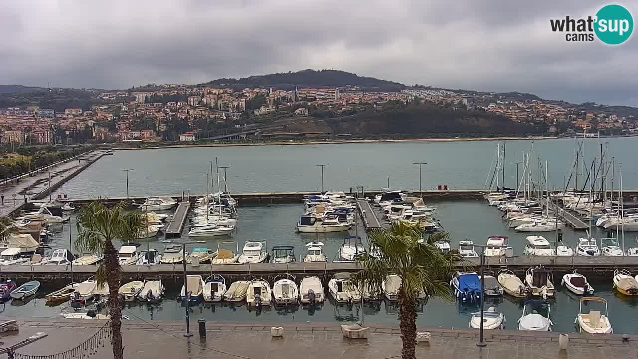 Web kamera Koper – marina i promenada – hotel Grand Koper