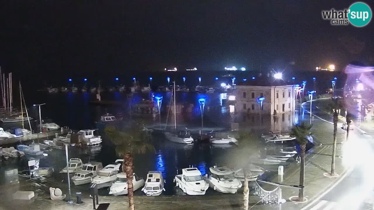 Webcam Koper – Panorama of the marina and promenade from the Grand Hotel Koper