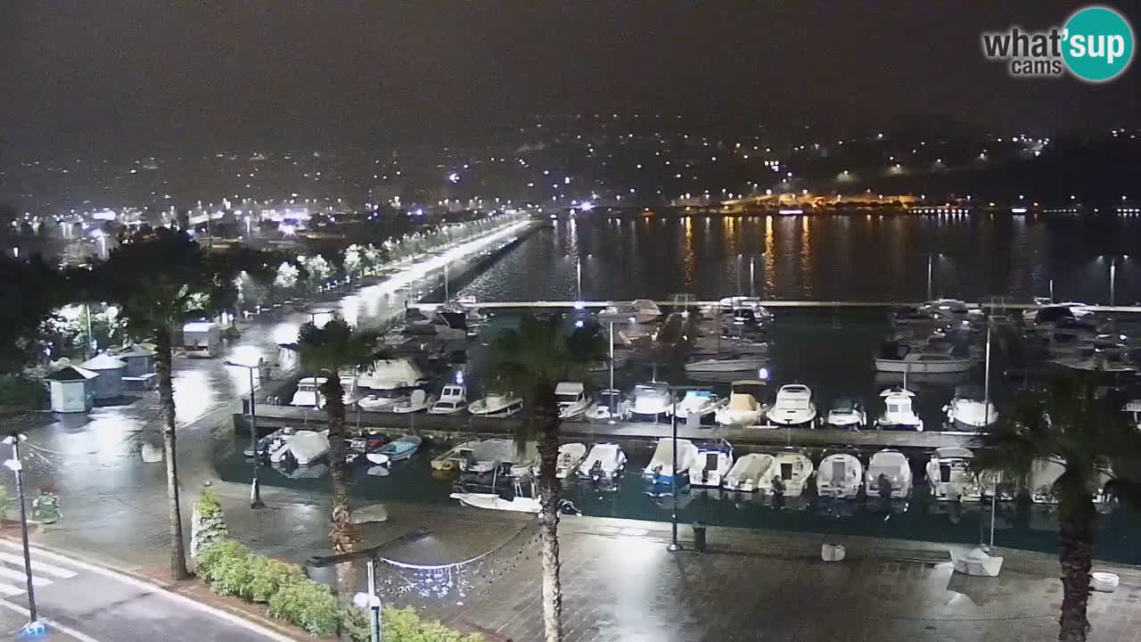 Webcam Koper – Panorama of the marina and promenade from the Grand Hotel Koper