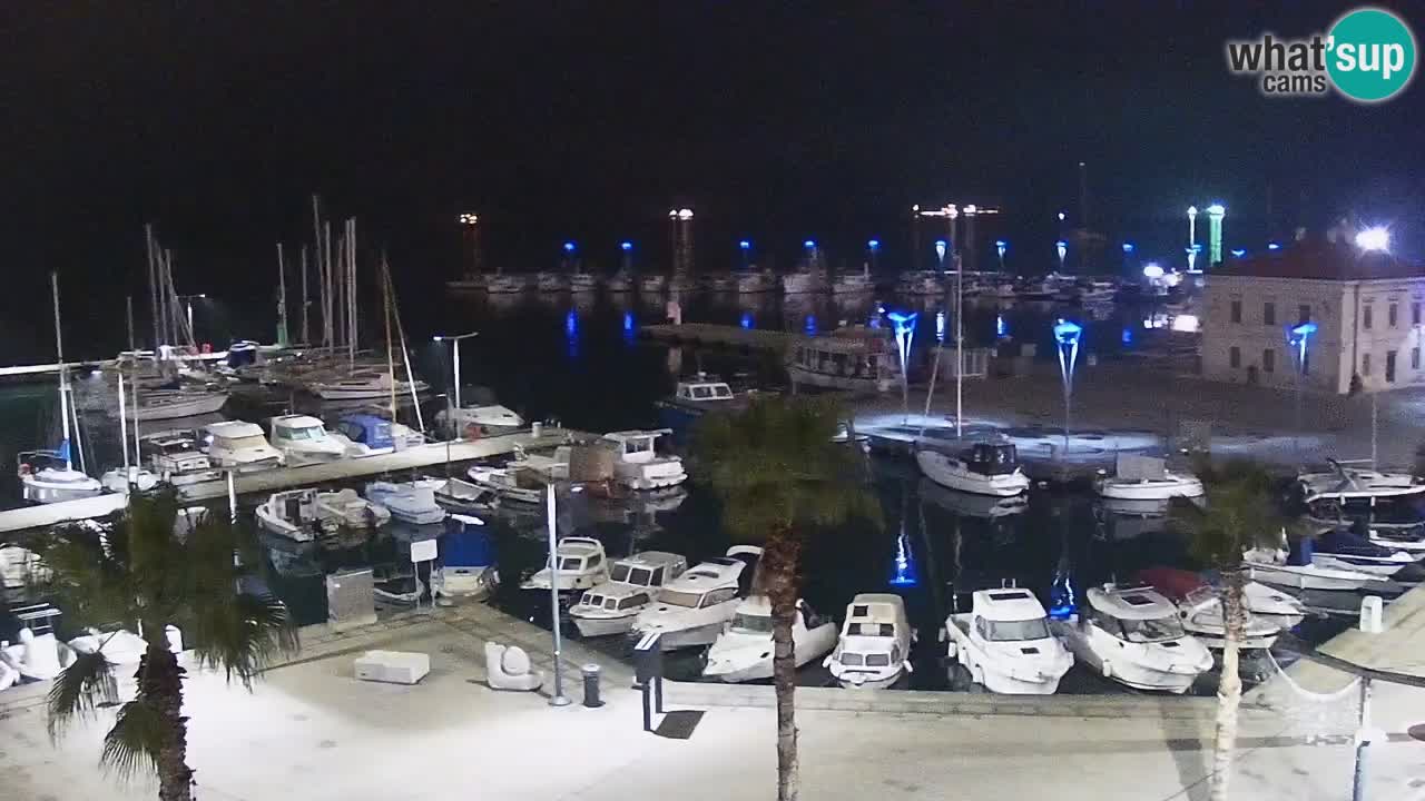 Webcam Koper – Panorama de la marina et de la promenade depuis le Grand Hotel Koper