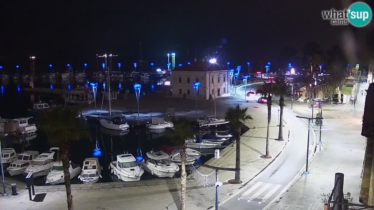 Webcam Koper – Panorama des Jachthafens und der Promenade vom Hotel Grand Koper