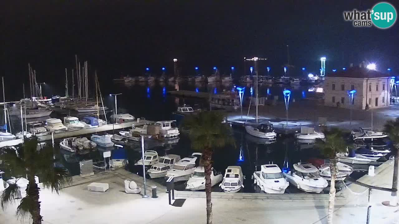 Camera en vivo Koper – puerto deportivo y paseo marítimo desde el Hotel Grand Koper