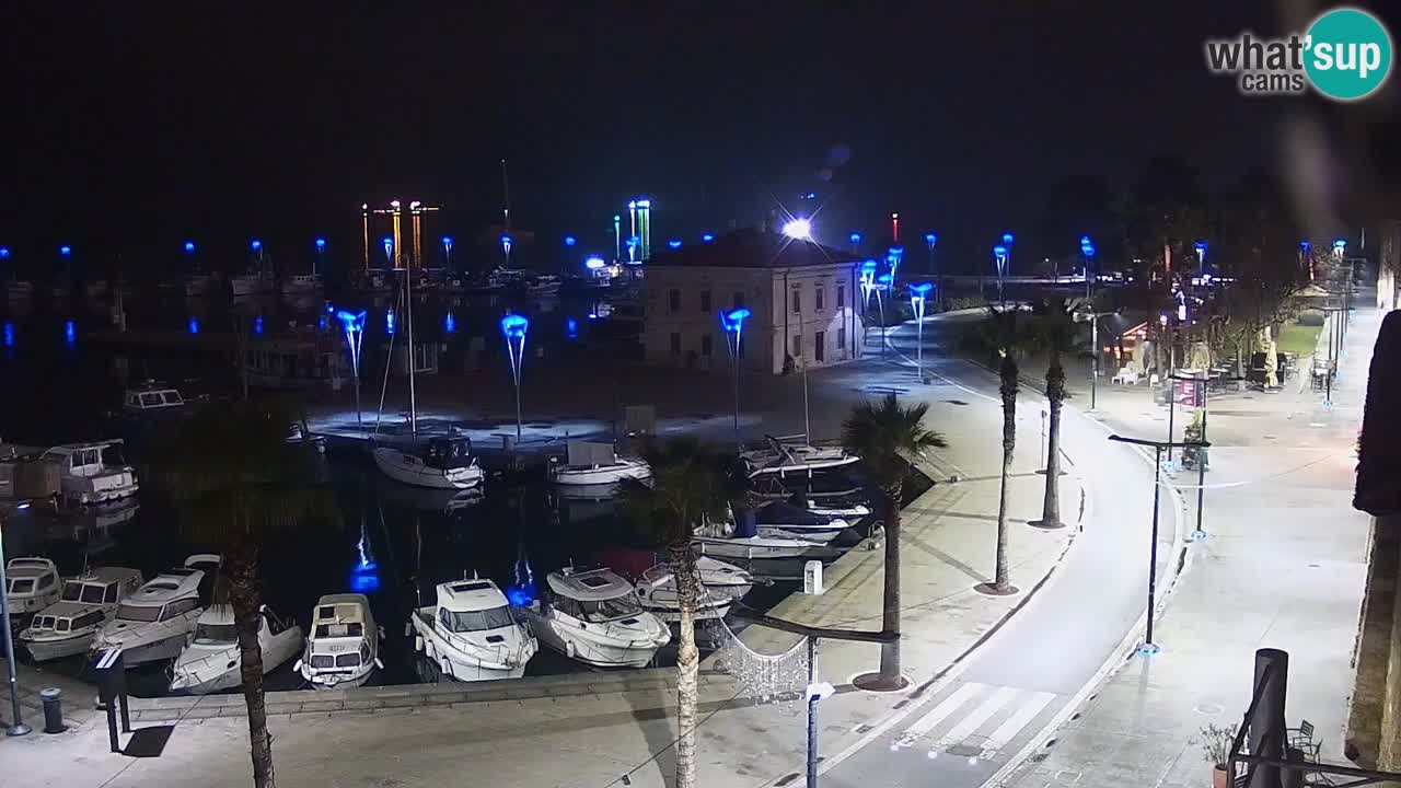 Webcam Koper – Panorama des Jachthafens und der Promenade vom Hotel Grand Koper