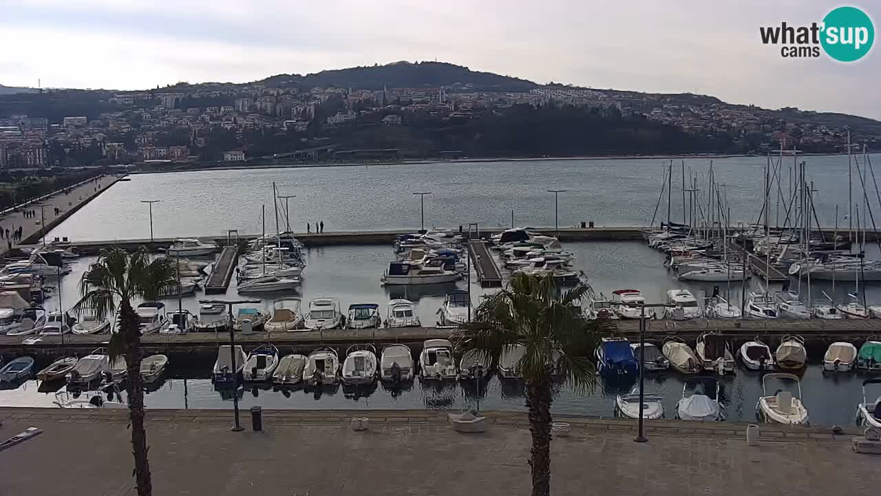 Webcam Koper – Panorama de la marina et de la promenade depuis le Grand Hotel Koper