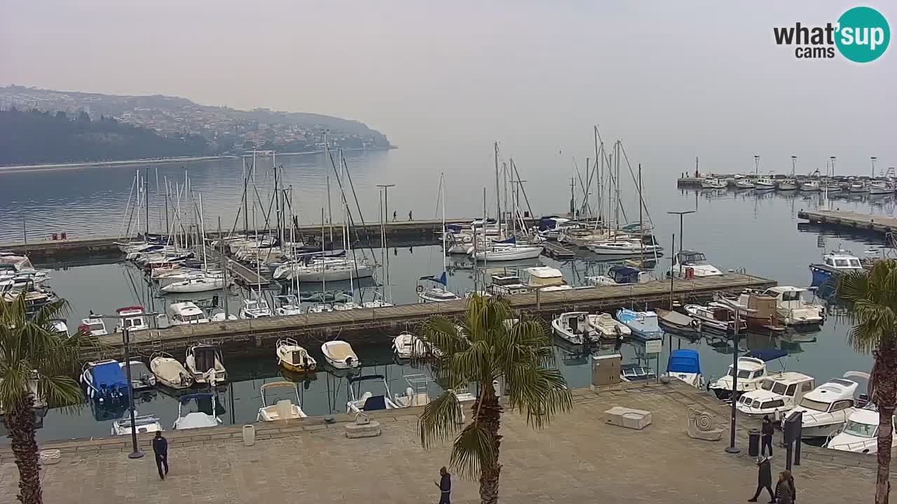 Webcam Koper – Panorama de la marina et de la promenade depuis le Grand Hotel Koper