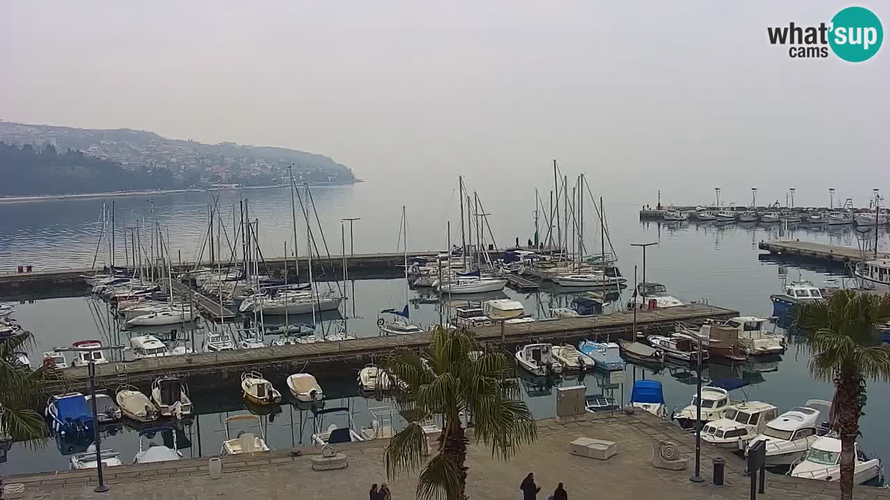 Webcam en vivo del Puerto de Koper – puerto de carga y cruceros – Eslovenia