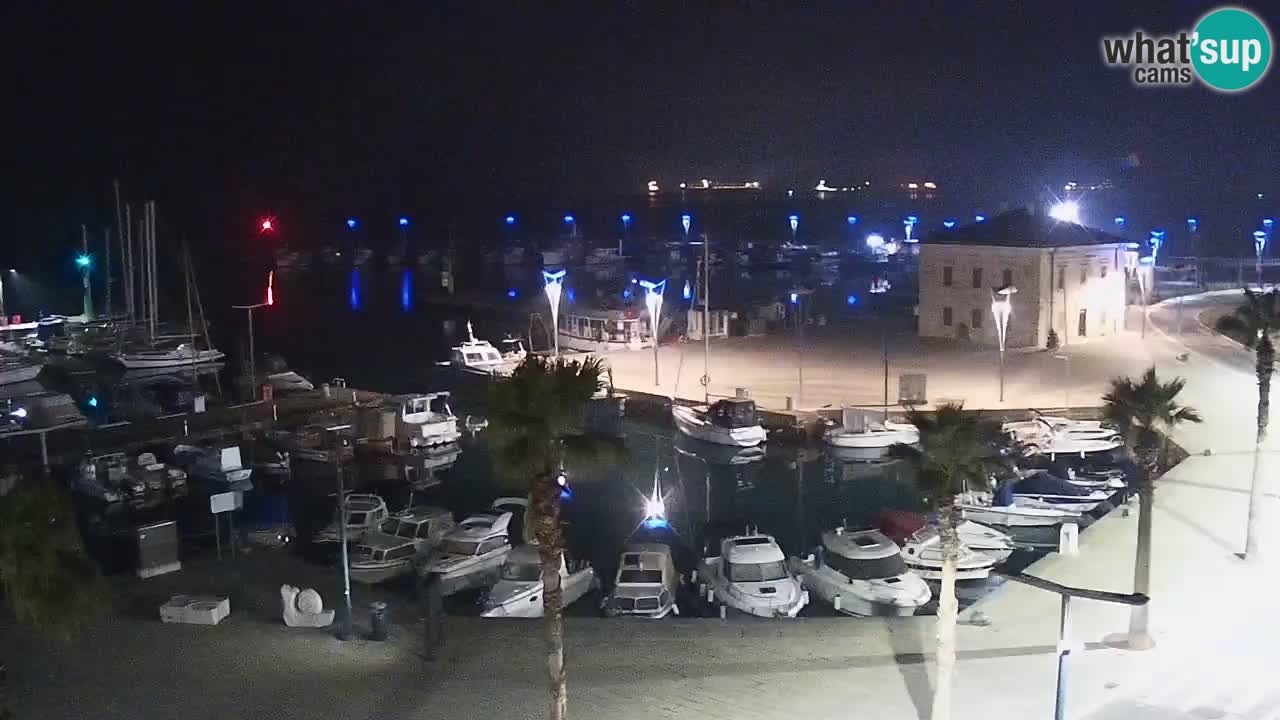 Webcam en direct du port de Koper – port de croisière et de fret – Slovénie