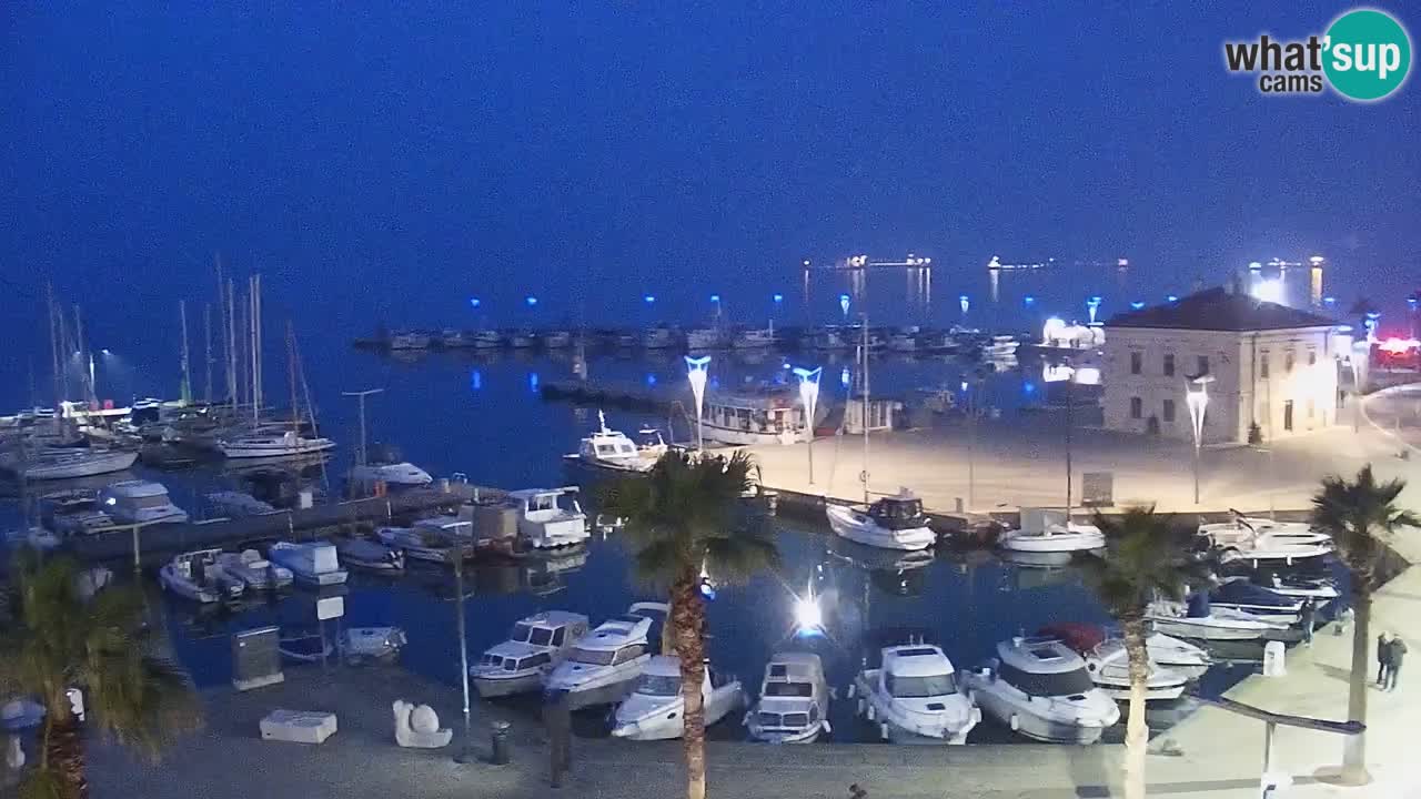 Webcam Koper – Panorama de la marina et de la promenade depuis le Grand Hotel Koper