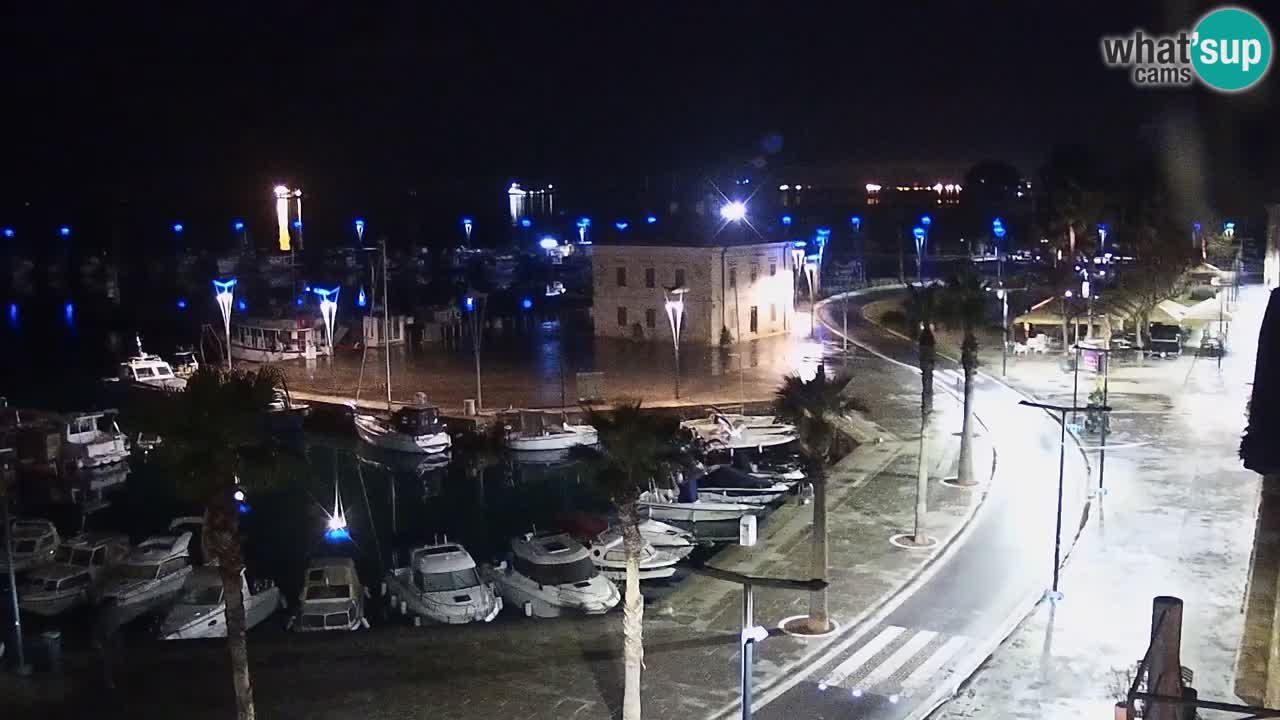 Webcam Koper – Panorama des Jachthafens und der Promenade vom Hotel Grand Koper