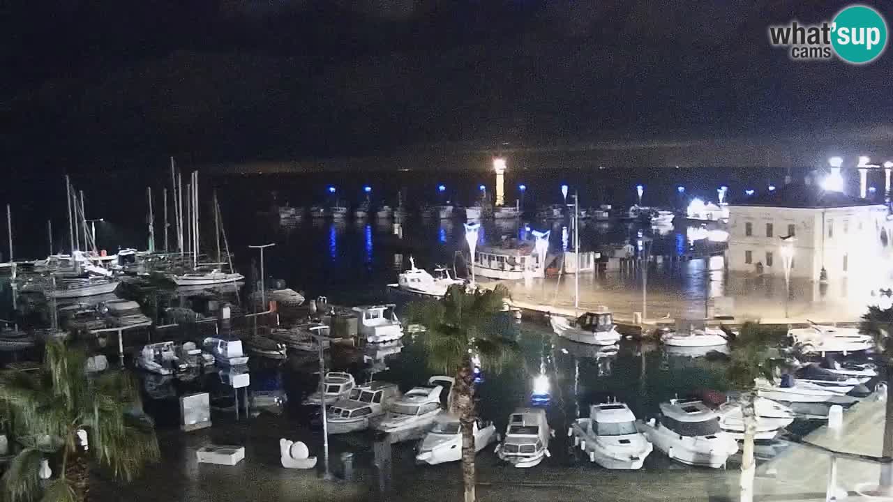 Camera en vivo Koper – puerto deportivo y paseo marítimo desde el Hotel Grand Koper