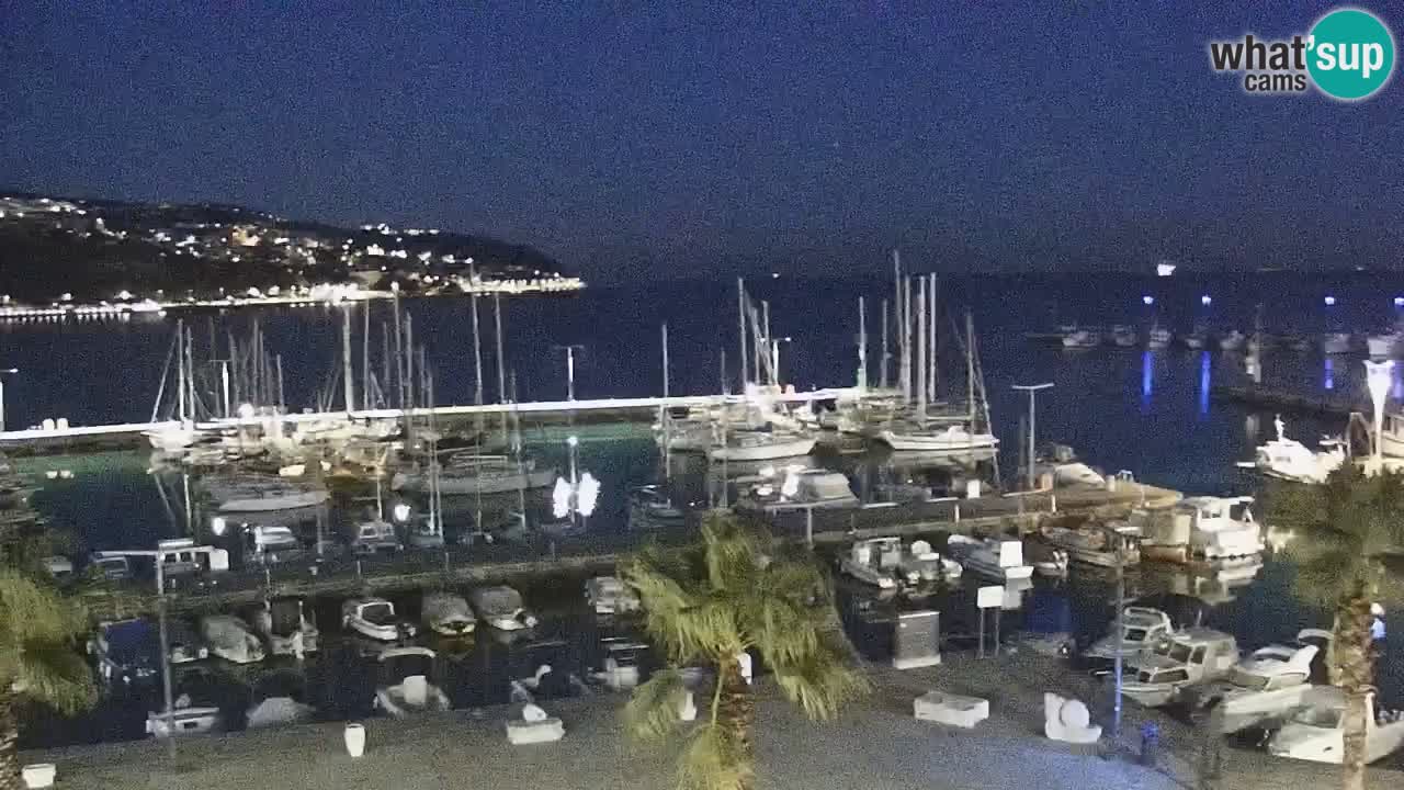 Webcam en direct du port de Koper – port de croisière et de fret – Slovénie