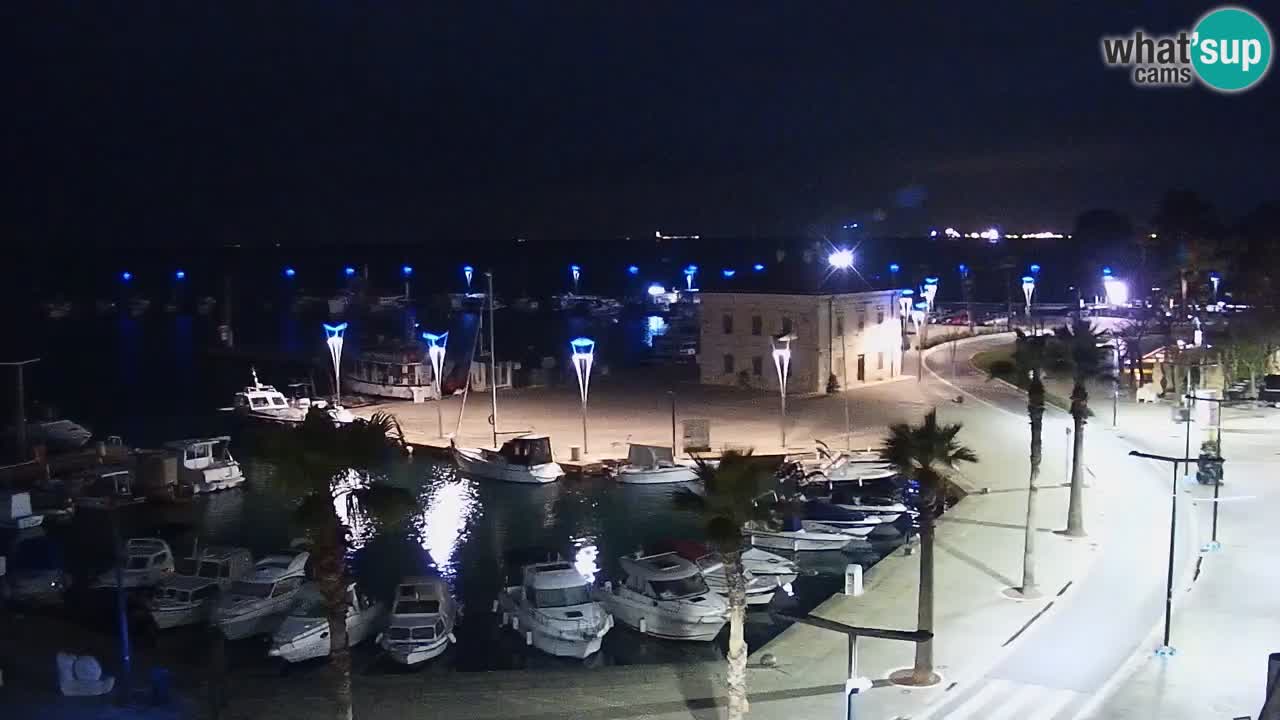 Spletna kamera Koper – Panorama na marino in promenado s Hotela Grand Koper