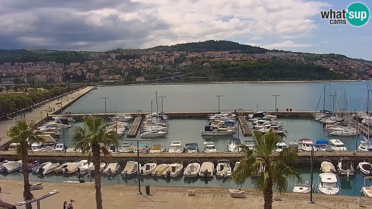 Webcam Koper – Panorama of the marina and promenade from the Grand Hotel Koper