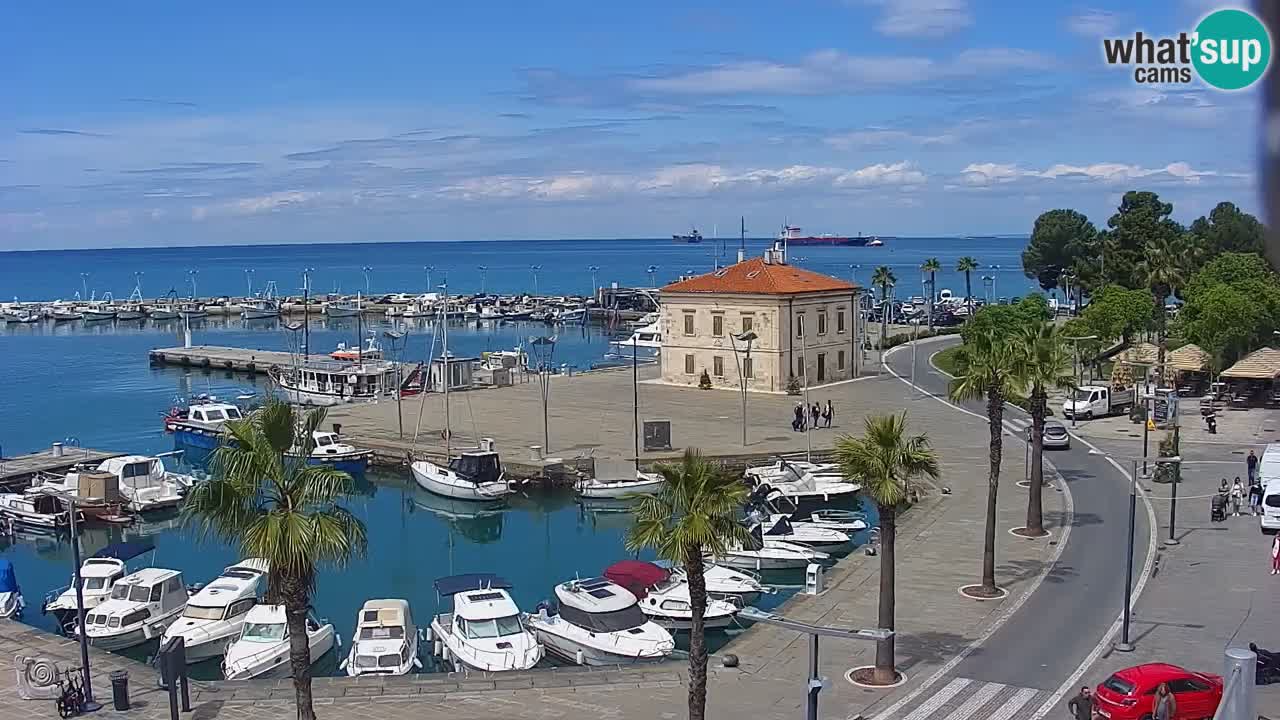 Webcam Koper – Panorama de la marina et de la promenade depuis le Grand Hotel Koper