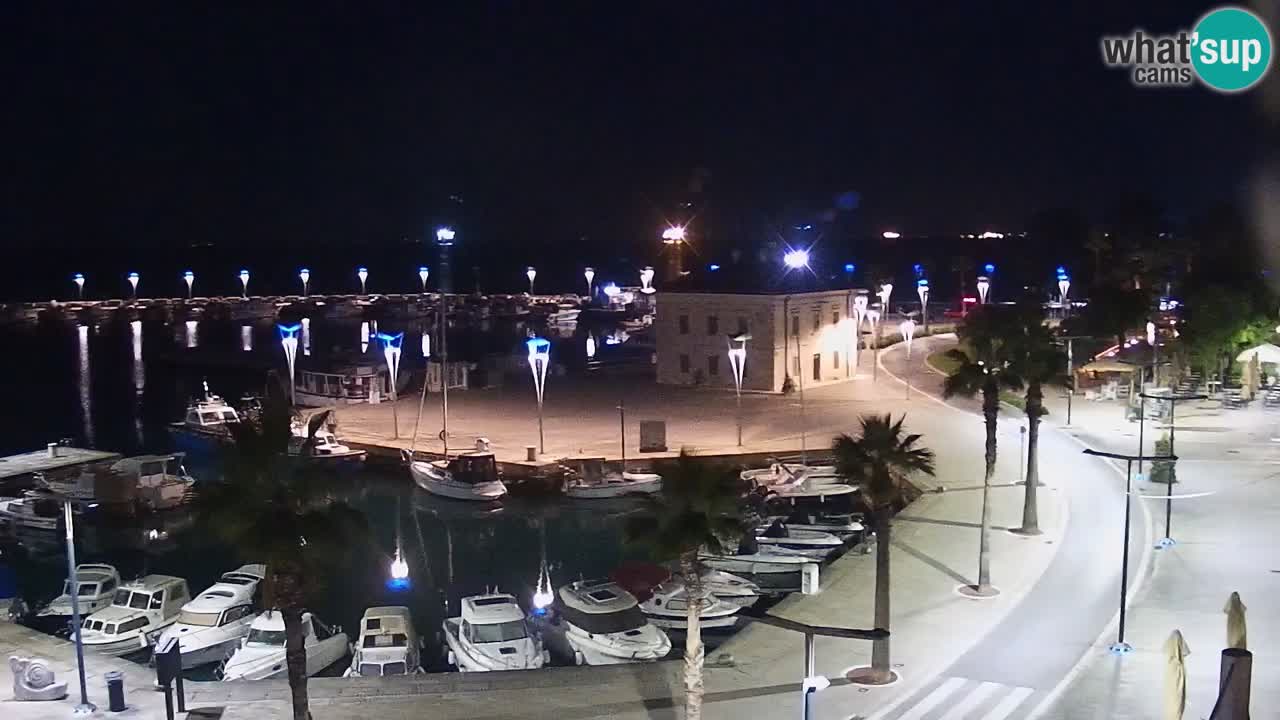 Luka Kopar uživo web kamera – Turistički terminal i teretna luka – Slovenija