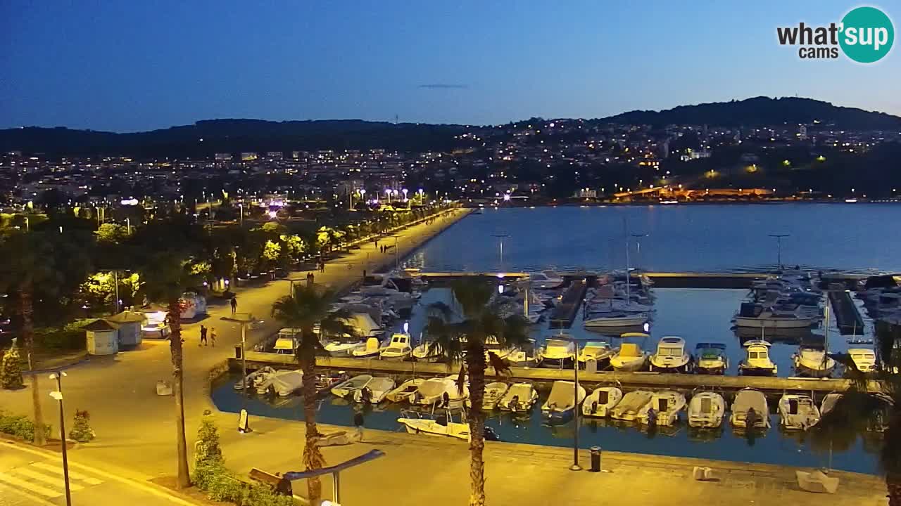 Webcam Koper – Panorama de la marina et de la promenade depuis le Grand Hotel Koper
