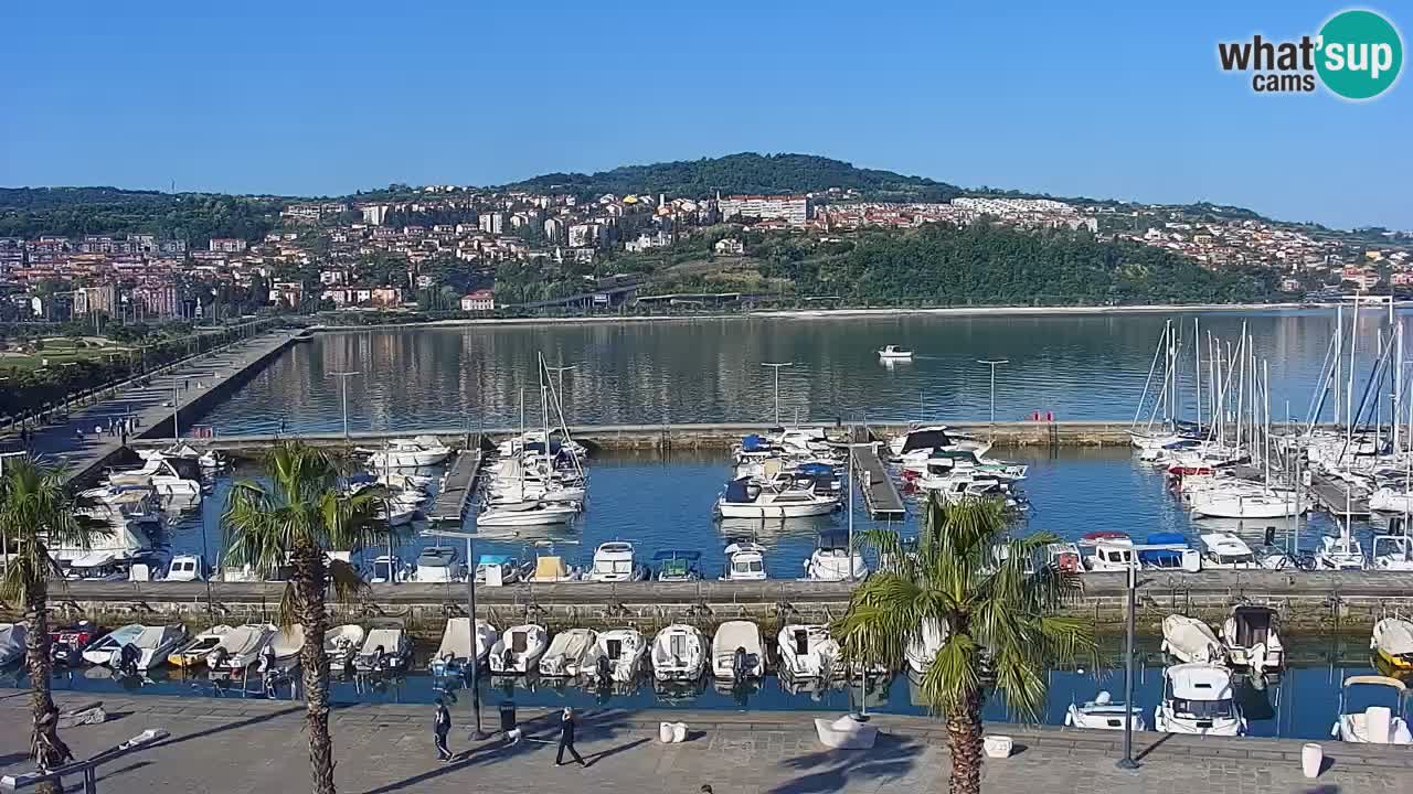 Webcam Koper – Panorama of the marina and promenade from the Grand Hotel Koper