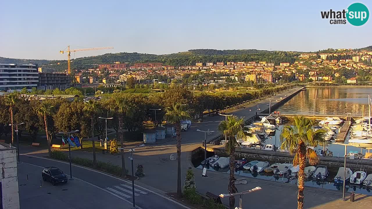 Web kamera Koper – marina i promenada – hotel Grand Koper