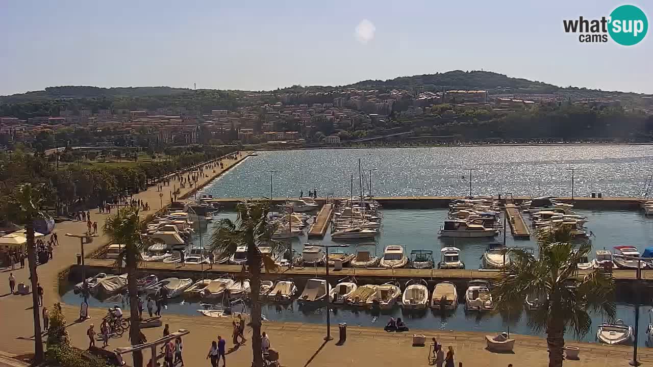Camera en vivo Koper – puerto deportivo y paseo marítimo desde el Hotel Grand Koper